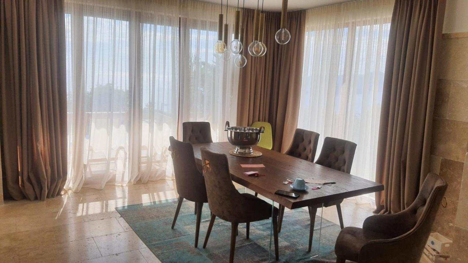 Villa Horus Sveti Stefan Esterno foto